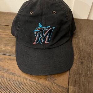 Carhartt Black Miami marlins hat
